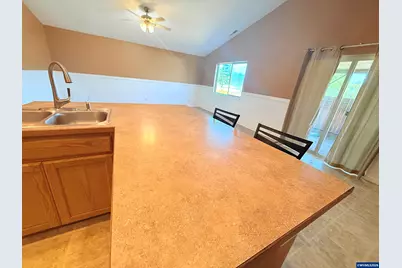 1780 Tamarack St, Sweet Home, OR 97386 - Photo 10