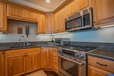 1451 60th Av, Sweet Home, OR 97361 - Photo 8