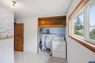 9075 Fort Hill Rd, Willamina, OR 97396 - Photo 20