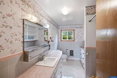 9075 Fort Hill Rd, Willamina, OR 97396 - Photo 18