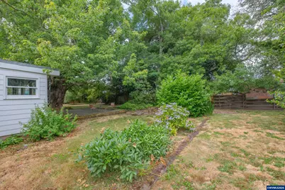 2420 Pine Ln SE, Albany, OR 97322 - Photo 36