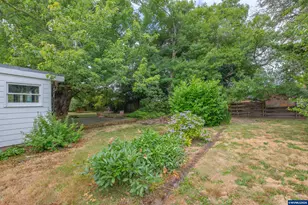 2420 Pine Ln SE, Albany, OR 97322 - Photo 36