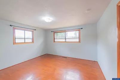 2420 Pine Ln SE, Albany, OR 97322 - Photo 16