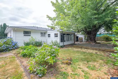 2420 Pine Ln SE, Albany, OR 97322 - Photo 38