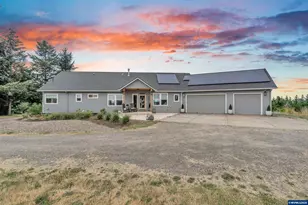20265 SE Poco Ln, Amity, OR 97101 - Photo 2