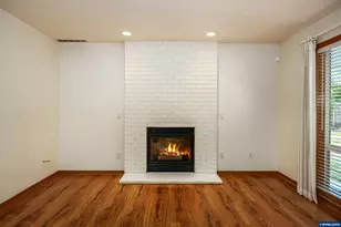 2220 Park Ter NW, Albany, OR 97321 - Photo 16