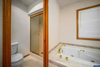 2220 Park Ter NW, Albany, OR 97321 - Photo 32