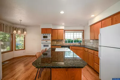 2220 Park Ter NW, Albany, OR 97321 - Photo 18