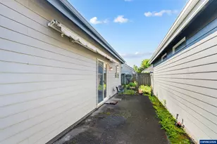 2030 Lakeland Way, Eugene, OR 97408 - Photo 28