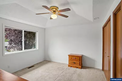 1930 Cunningham Ln S, Salem, OR 97302 - Photo 16