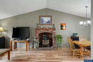 1930 Cunningham Ln S, Salem, OR 97302 - Photo 8