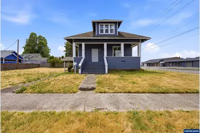 112 E Ida St, Stayton, OR 97383 - Photo 1