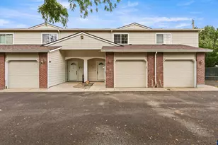1919 26th Ave, Forest Grove, OR 97116 - Photo 2