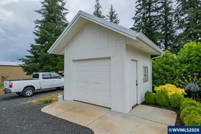 16056 Stormy Dr, Silverton, OR 97381 - Photo 32