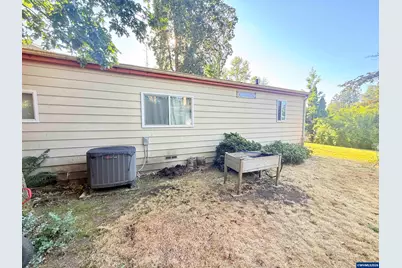 1729 SE 12th Av, Albany, OR 97322 - Photo 28
