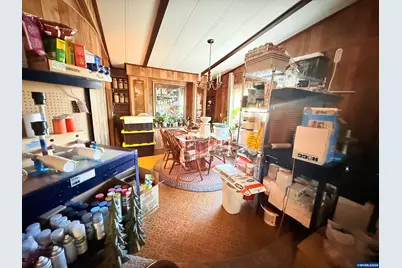 1729 SE 12th Av, Albany, OR 97322 - Photo 10