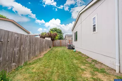 5270 NE Crystal St, Salem, OR 97305 - Photo 24