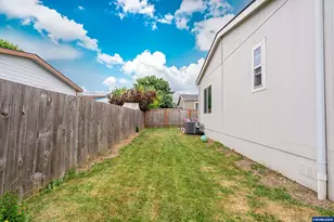5270 NE Crystal St, Salem, OR 97305 - Photo 24