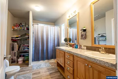 5270 NE Crystal St, Salem, OR 97305 - Photo 12