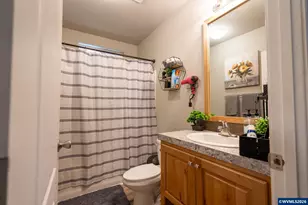 5270 NE Crystal St, Salem, OR 97305 - Photo 16
