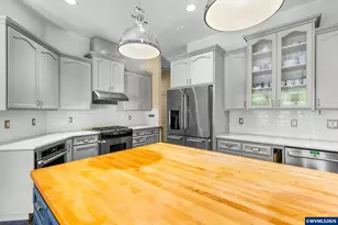 3355 Huckleberry Ct S, Salem, OR 97302 - Photo 14