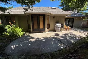 1750 Cinnamon Hill Dr SE, Salem, OR 97306 - Photo 40