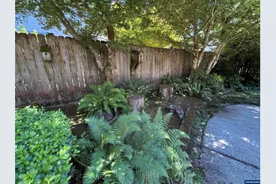1750 Cinnamon Hill Dr SE, Salem, OR 97306 - Photo 38