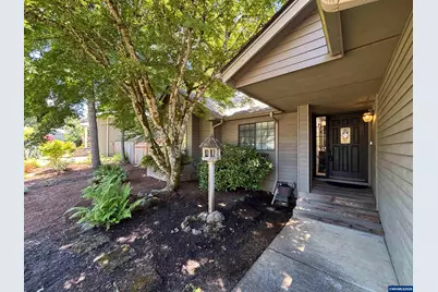 1750 Cinnamon Hill Dr SE, Salem, OR 97306 - Photo 4
