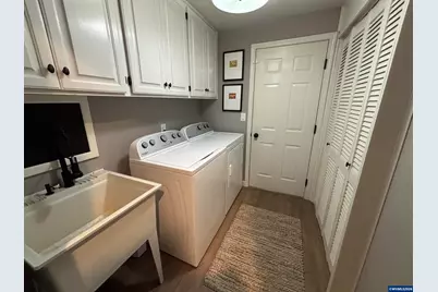 1750 Cinnamon Hill Dr SE, Salem, OR 97306 - Photo 34