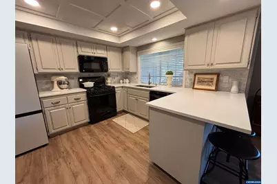 1750 Cinnamon Hill Dr SE, Salem, OR 97306 - Photo 16