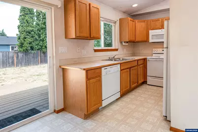 1901 Starker Pl, Philomath, OR 97370 - Photo 10