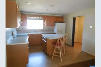 542 Clarmar Dr NE, Salem, OR 97301 - Photo 8
