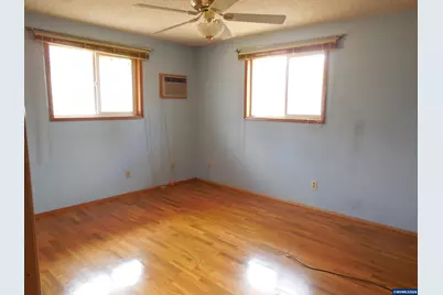 542 Clarmar Dr NE, Salem, OR 97301 - Photo 12