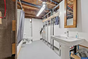 38808 N Main St, Scio, OR 97374 - Photo 38
