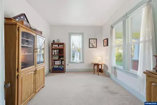 38808 N Main St, Scio, OR 97374 - Photo 12