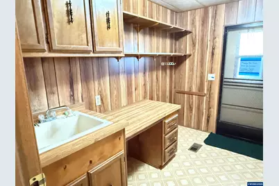 4318 Essex St SE, Salem, OR 97317 - Photo 26
