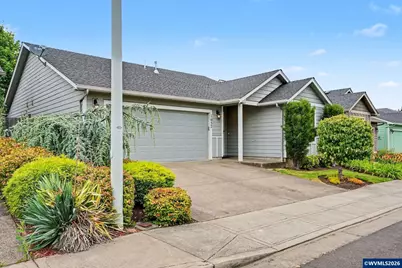 1057 Taurus Lp NE, Keizer, OR 97303 - Photo 2