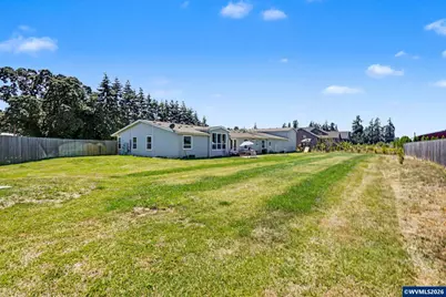 2999 Buena Crest Ln NE, Salem, OR 97303 - Photo 40