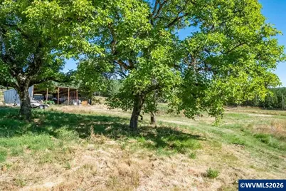 26788 Greenville Rd, Sweet Home, OR 97386 - Photo 32