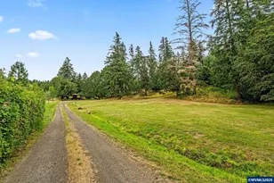 1381 NW Highland Dell Dr, Corvallis, OR 97330 - Photo 32