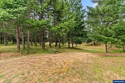 1381 NW Highland Dell Dr, Corvallis, OR 97330 - Photo 24