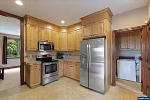 1280 NE Regatta St, Lincoln City, OR 97367 - Photo 10