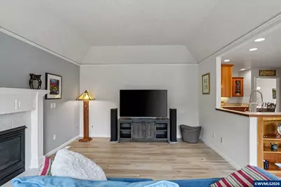 1207 20th Av NW, Albany, OR 97321 - Photo 26