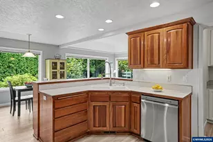 1207 20th Av NW, Albany, OR 97321 - Photo 20