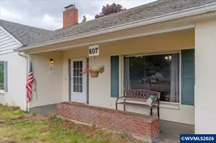 607 E Ellendale Ave, Dallas, OR 97338 - Photo 2