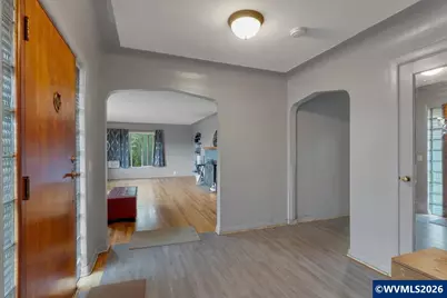607 E Ellendale Av, Dallas, OR 97338 - Photo 10