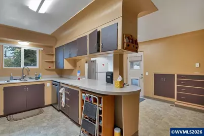 607 E Ellendale Av, Dallas, OR 97338 - Photo 18