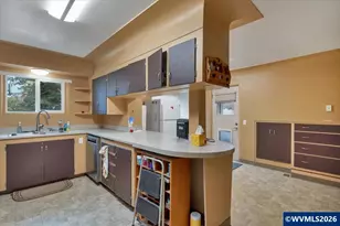607 E Ellendale Ave, Dallas, OR 97338 - Photo 18