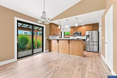 6469 Robin Hood St SE, Salem, OR 97306 - Photo 8