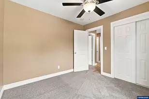 6469 Robin Hood St SE, Salem, OR 97306 - Photo 26